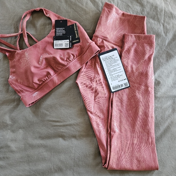 Lululemon top and leggings - Picture 12 of 12